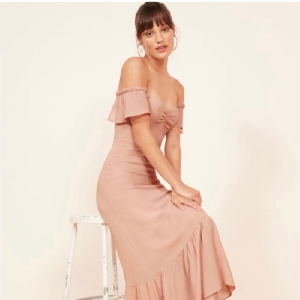 Reformation Butterfly Midi Dress Never Worn Size 0 in Blush Color. NWT